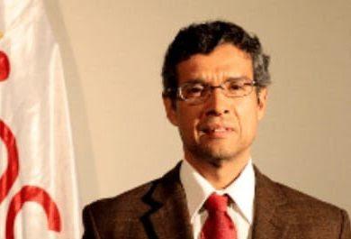 Tinta cruda | Caretas de secretarios generales