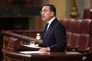 Cuatro titulares de líneas eléctricas, investigados por la muerte de 45 aves protegidas en Ávila Cuatro titulares de líneas eléctricas, investigados por la muerte de 45 aves protegidas en Ávila