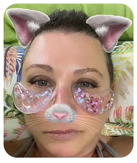 Under Eye pads. Action