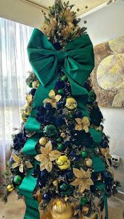 Cómo hacer maxi lazos para decorar árboles navideños 🎄🙂☝️♥️ Cómo hacer maxi lazos para decorar árboles navideños 🎄🙂☝️♥️