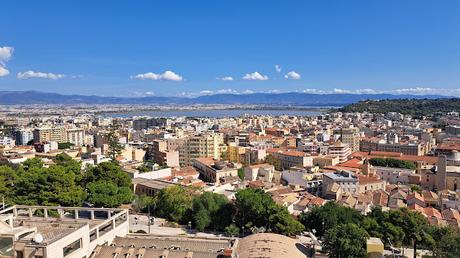 CERDEÑA : CAGLIARI, LA CAPITAL DE LA ISLA CERDEÑA : CAGLIARI, LA CAPITAL DE LA ISLA