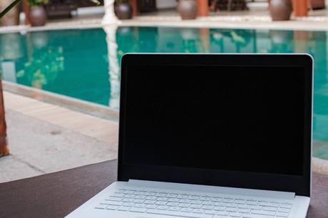 La nueva libertad financiera; cómo planifican su dinero las nómadas digital La nueva libertad financiera; cómo planifican su dinero las nómadas digital