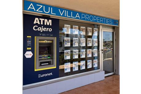 Azul Villa acompaña a compradores internacionales con 25 años de experiencia y apoyo integral en España Azul Villa acompaña a compradores internacionales con 25 años de experiencia y apoyo integral en España