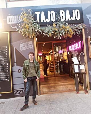 Siguiendo los Pasos de Felipe VI Y la Princesa Leonor en Zaragoza