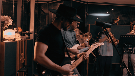 Bobby Zaga estrena el Live Session ‘Desde las Flores’