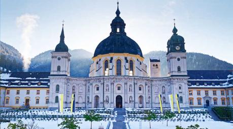 Monjes, castillos y cerveza: el lado medieval de la cerveza alemana Monasterio de Ettal