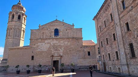 CERDEÑA : CABRAS, ORISTANO Y LA PENÍNSULA DE SINIS