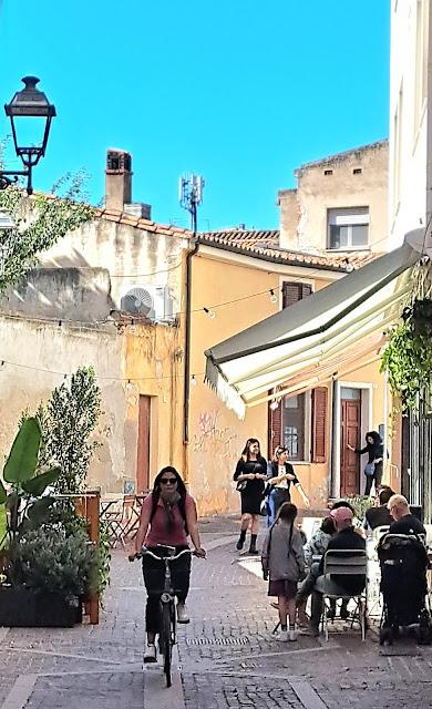 CERDEÑA : CABRAS, ORISTANO Y LA PENÍNSULA DE SINIS