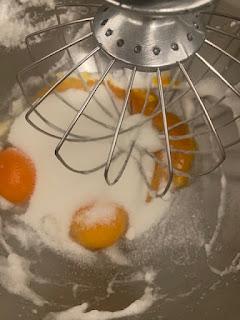 PASTEL DE CHOCOLATE  FÁCIL