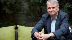 COMO NEGOCIAR  CON RUSIA. EXPLICACIÓN SOBRE LA HISTORIA, EL DERECHO, Y UCRANIA