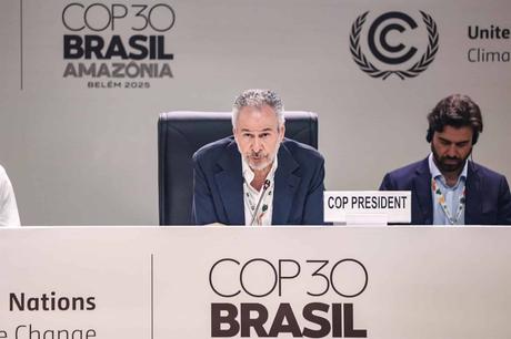 La COP30 logra un acuerdo climático, aunque sin objetivos concretos sobre fin de los combustibles fósiles