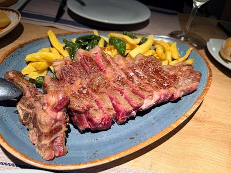 Restaurante La Flor de Galicia, en Madrid (España) Restaurante La Flor de Galicia, en Madrid (España)