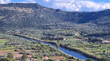 CERDEÑA :  LAS CASAS DE COLORES DE LA BELLA BOSA