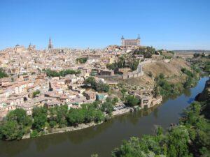 Miles de personas protagonizan en Túnez una de las mayores protestas recientes contra el presidente Saied Miles de personas protagonizan en Túnez una de las mayores protestas recientes contra el presidente Saied