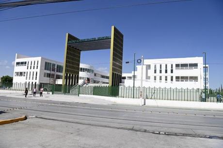 Nueva Unidad Administrativa Municipal para los soledenses, casi lista: Juan Manuel Navarro Nueva Unidad Administrativa Municipal para los soledenses, casi lista: Juan Manuel Navarro