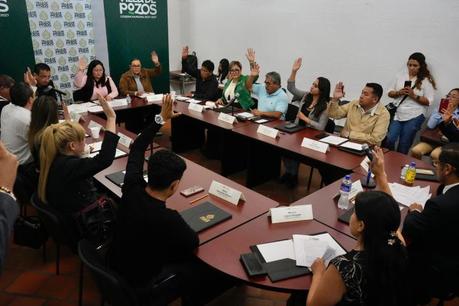 Aprobación unánime a la Ley de Ingresos 2026 en Villa de Pozos