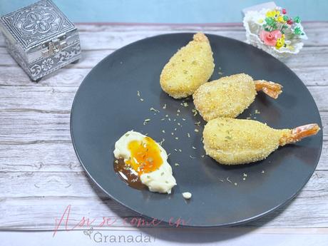 Gambones con bechamel rebozados Gambones con bechamel rebozados