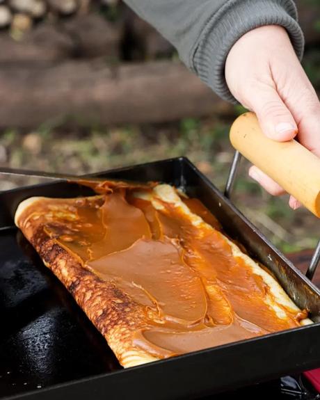 panqueque con dulce de leche