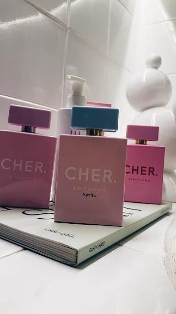 dieciocho de cher perfume notas glossy glitter a que huele spritz lanzamiento 2025 ideal para el verano farmacity precio