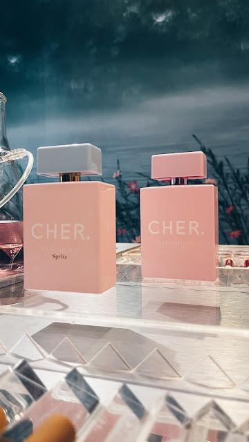 dieciocho de cher perfume notas glossy glitter a que huele spritz lanzamiento 2025 ideal para el verano farmacity precio