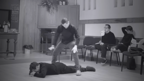 4. La Trágica ironía del creador cautivo por Manu Medina