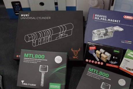 Reparación de cerraduras en Barcelona; Clauteck refuerza la seguridad con cerraduras y puertas acorazadas Reparación de cerraduras en Barcelona; Clauteck refuerza la seguridad con cerraduras y puertas acorazadas