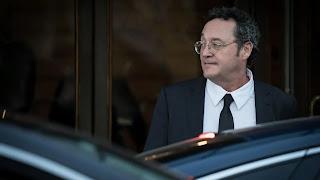 DE POLÍTICOS Y JUECES DE POLÍTICOS Y JUECES