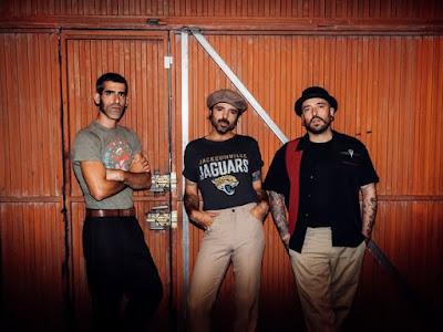 SIDECARS: DOCUMENTAL 18 ANIVERSARIO SIDECARS: DOCUMENTAL 18 ANIVERSARIO