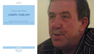 Ángel en un jardín cerrado