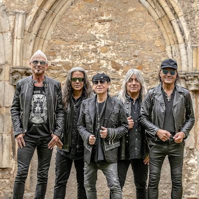 Scorpions - Blackout (Coming home Live) (2025)