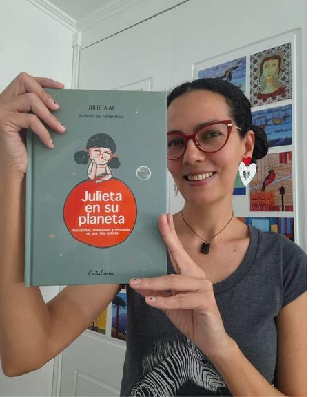 Julieta en su planeta: El autismo y su difícil detección en mujeres Julieta en su planeta: El autismo y su difícil detección en mujeres