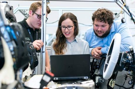 INGITE presenta el III Informe sobre los estudios universitarios de Ingeniería en España INGITE presenta el III Informe sobre los estudios universitarios de Ingeniería en España