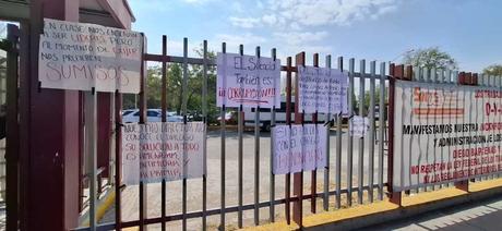 Estudiantes del Tecnológico de San Luis Potosí presentan pliego petitorio con 33 demandas por seguridad, infraestructura y transparencia