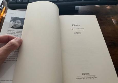 Los diarios de Alejandra Pizarnik: volver a la herida para no olvidar la luz Los diarios de Alejandra Pizarnik: volver a la herida para no olvidar la luz