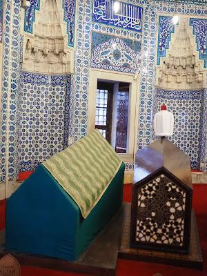 Diario de Estambul día 4: ruta por bazares, mezquitas imperiales y rincones con historia