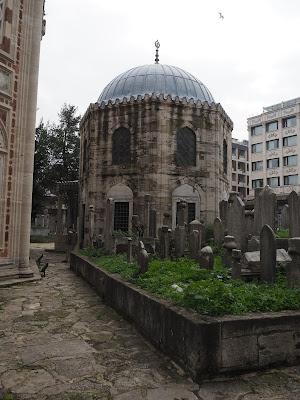 Diario de Estambul día 4: ruta por bazares, mezquitas imperiales y rincones con historia