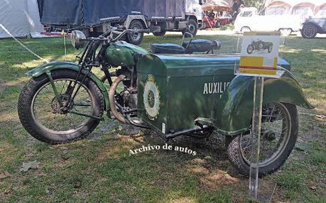 Peugeot P55 de 1950 y auxilio mecánico del ACA Peugeot P55 de 1950 y auxilio mecánico del ACA