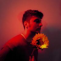 Carlos Gris estrena Mariposas como su nuevo EP