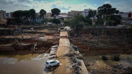 Localizado el causante de un accidente al circular en dirección contraria en Aiguaviva (Girona) Localizado el causante de un accidente al circular en dirección contraria en Aiguaviva (Girona)