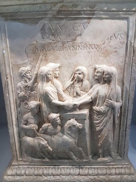 El arte de acercarse a los dioses: El sacrificio en la religión romana