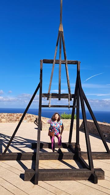 CERDEÑA : LA FORTALEZA DE CASTELSARDO CERDEÑA : LA FORTALEZA DE CASTELSARDO