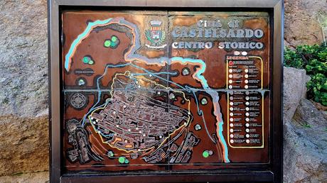 CERDEÑA : LA FORTALEZA DE CASTELSARDO CERDEÑA : LA FORTALEZA DE CASTELSARDO