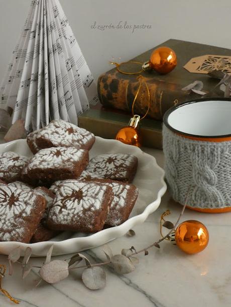 Polvorones de Nuez del Brasil, Piñones y Cacao