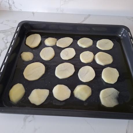 Lubina con patatas al horno