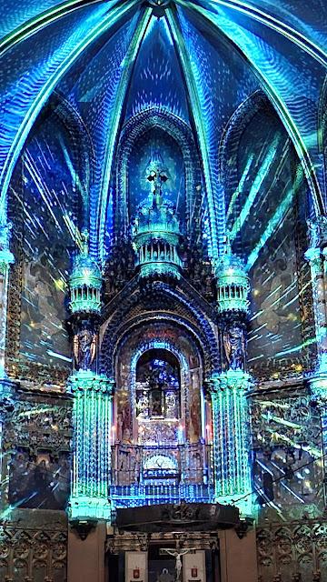 ESPAÑA : LA ABADÍA MILENARIA DE MONTSERRAT