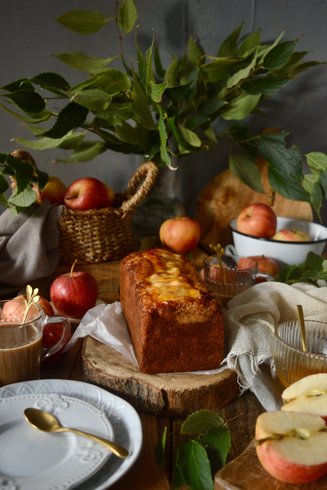 bizcocho-de-manzana-y-avena-sencillo