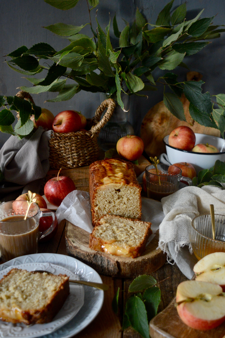 bizcocho-de-manzana-y-avena-sencillo