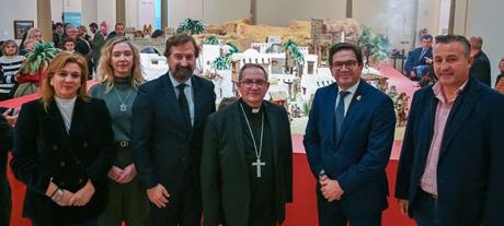 La Diputación de Ciudad Real estrena Belén panorámico a cinco caras con la bendición del obispo