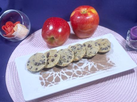 Galletas de manzana roja y chocolate sin gluten