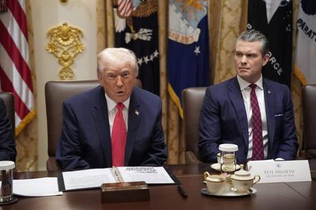 Trump dice que los ataques dentro de Venezuela comenzarán «muy pronto»